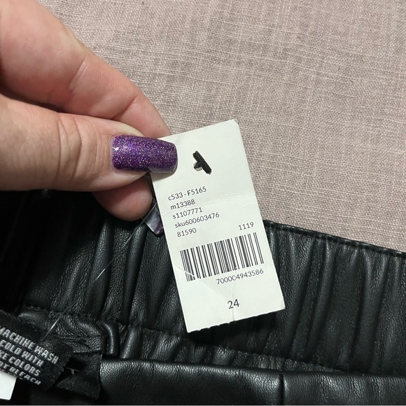 NWT Lane Bryant Faux Leather Extra Wide Leg Pants Plus Size 24 Elastic Black - Picture 5 of 8